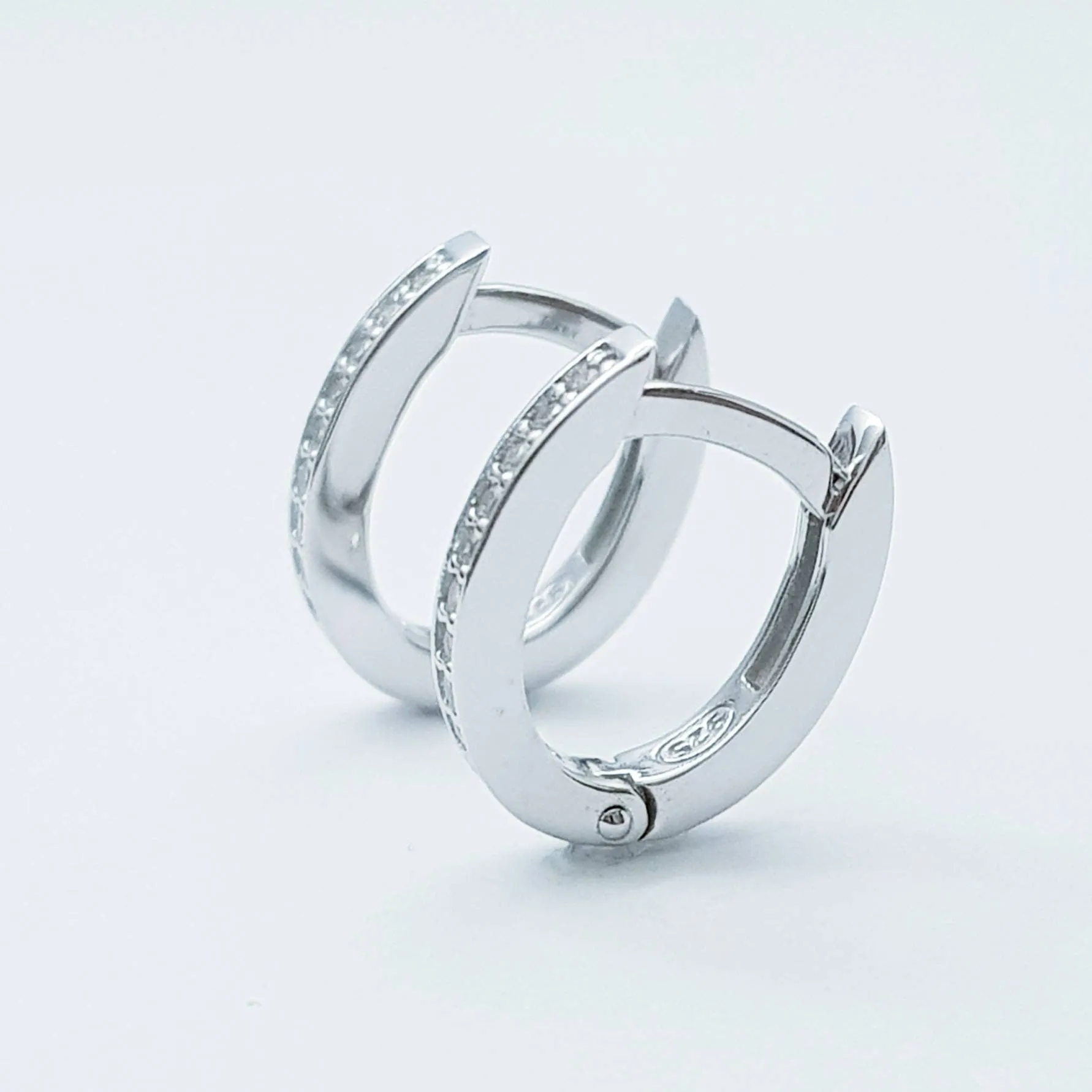 Dainty silver hoop earrings with removable blue heart drop, two earrings in one, faux sapphire minimal huggie earrings