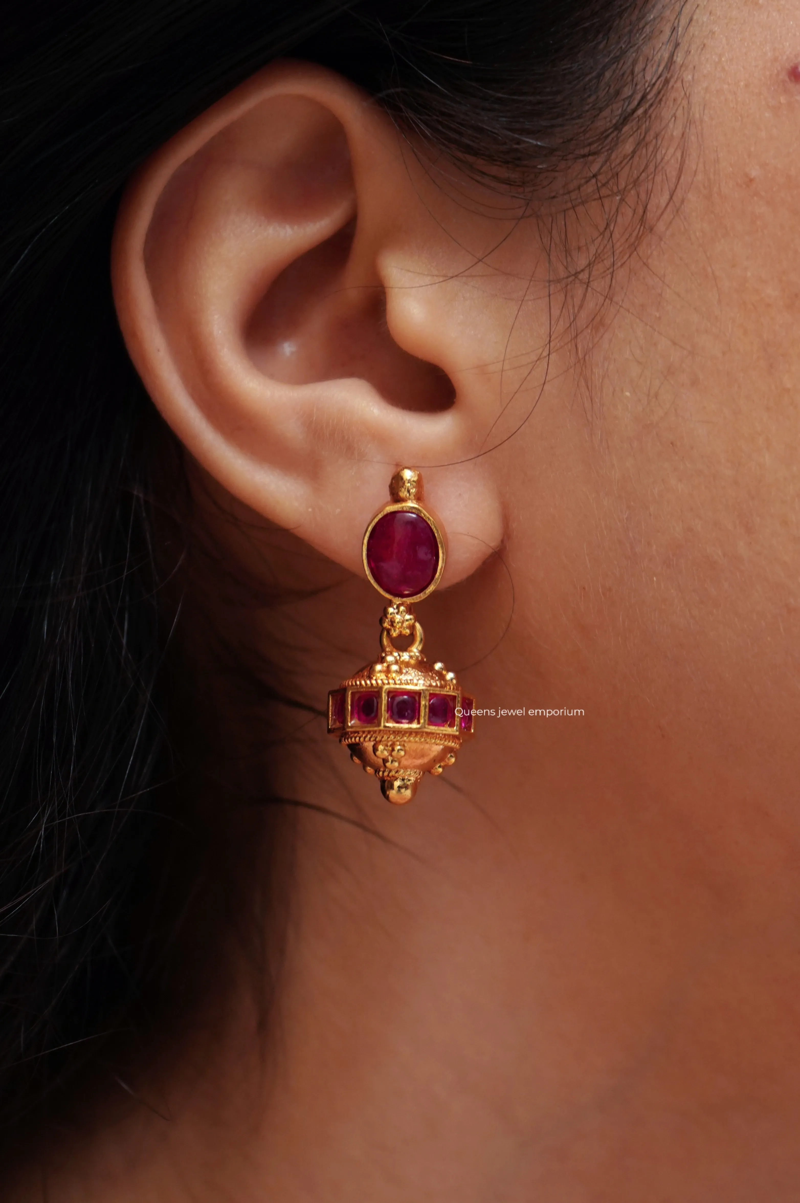 SHIVANGI - MINIMAL EARRINGS